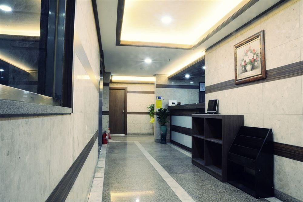 Jj Inn Пусан Экстерьер фото