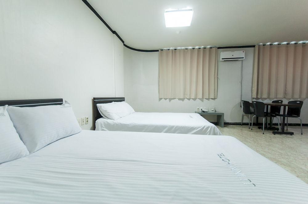 Jj Inn Пусан Экстерьер фото