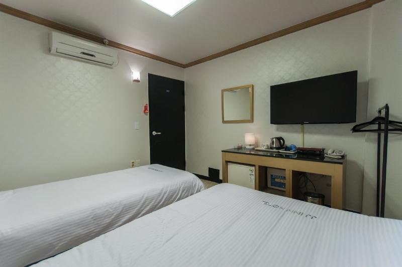 Jj Inn Пусан Экстерьер фото